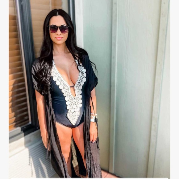 💕5/$15 Kona Sol One piece swimsuit deep plunge - Picture 6 of 12